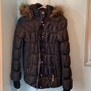 Black puffer jacket